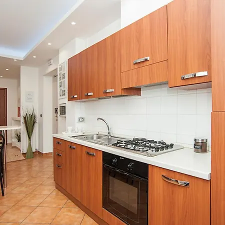 Magicfiverooms Di Anisa * Rome